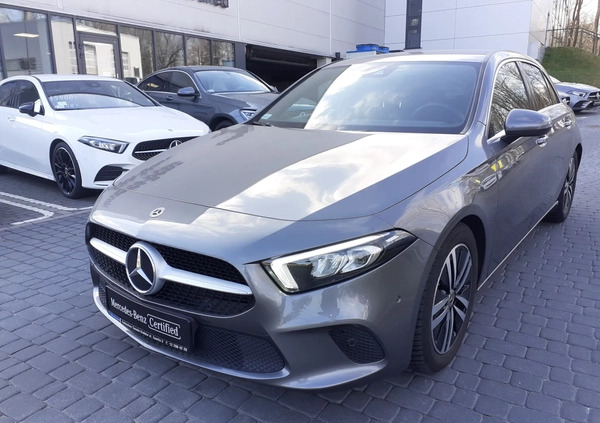 Mercedes-Benz Klasa A cena 109900 przebieg: 53122, rok produkcji 2020 z Kraków małe 407
